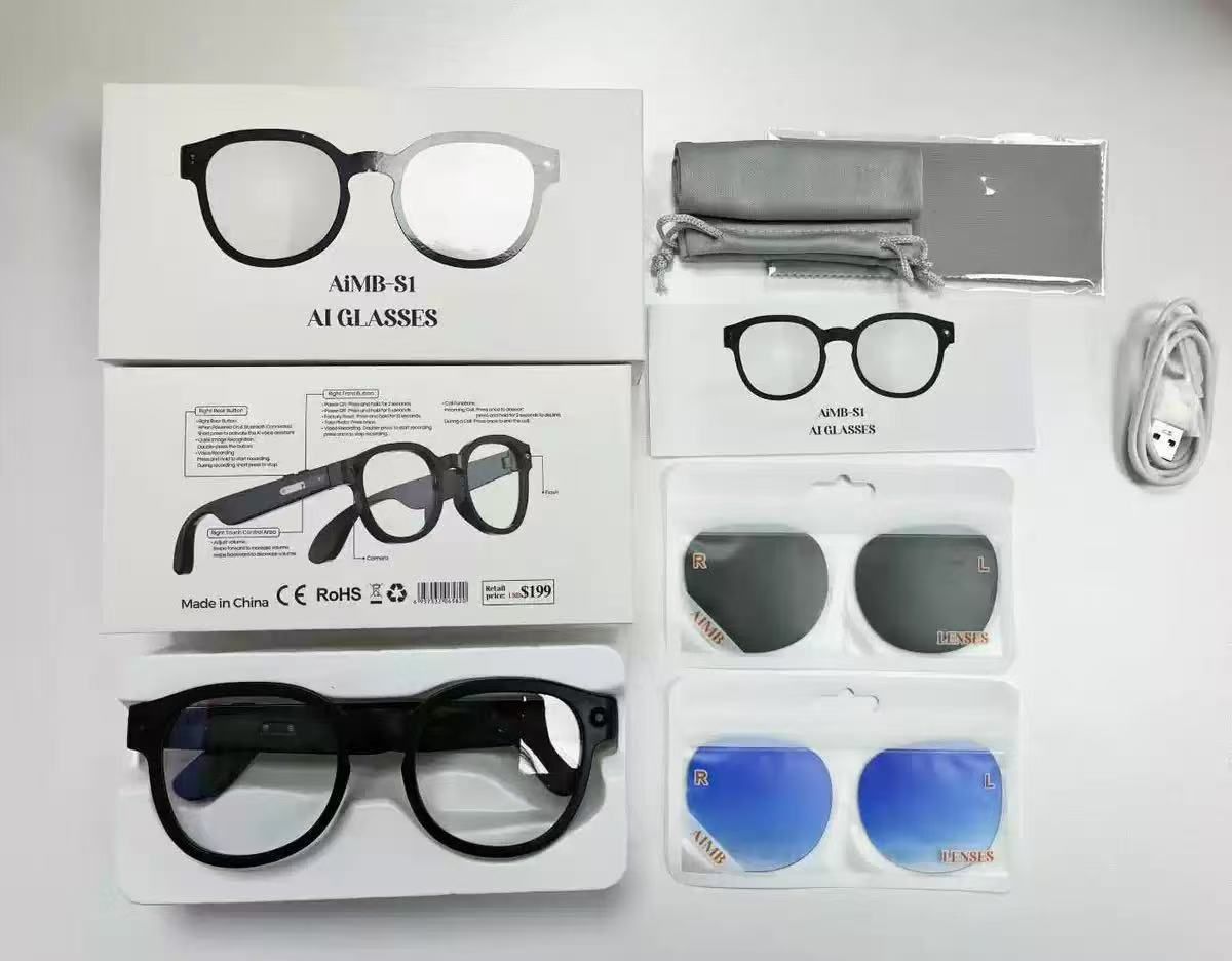 Q8 AI Smart Glasses – Capture, Translate & Stay Connected
